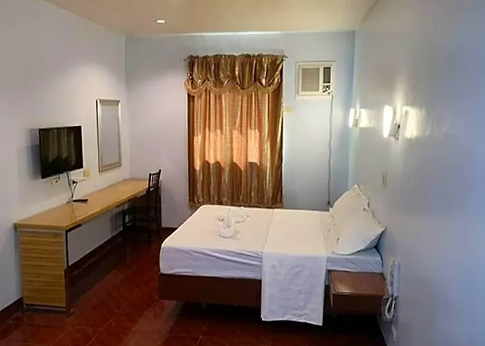 Meaco Royal Hotel-malabon Hotel *