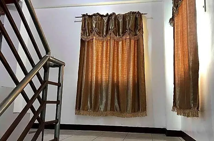 Meaco Royal Hotel-malabon * Manila